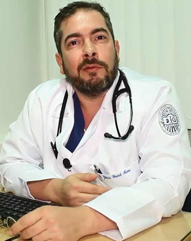 Dr. Gláucio TAVI Santa Casa Itabuna