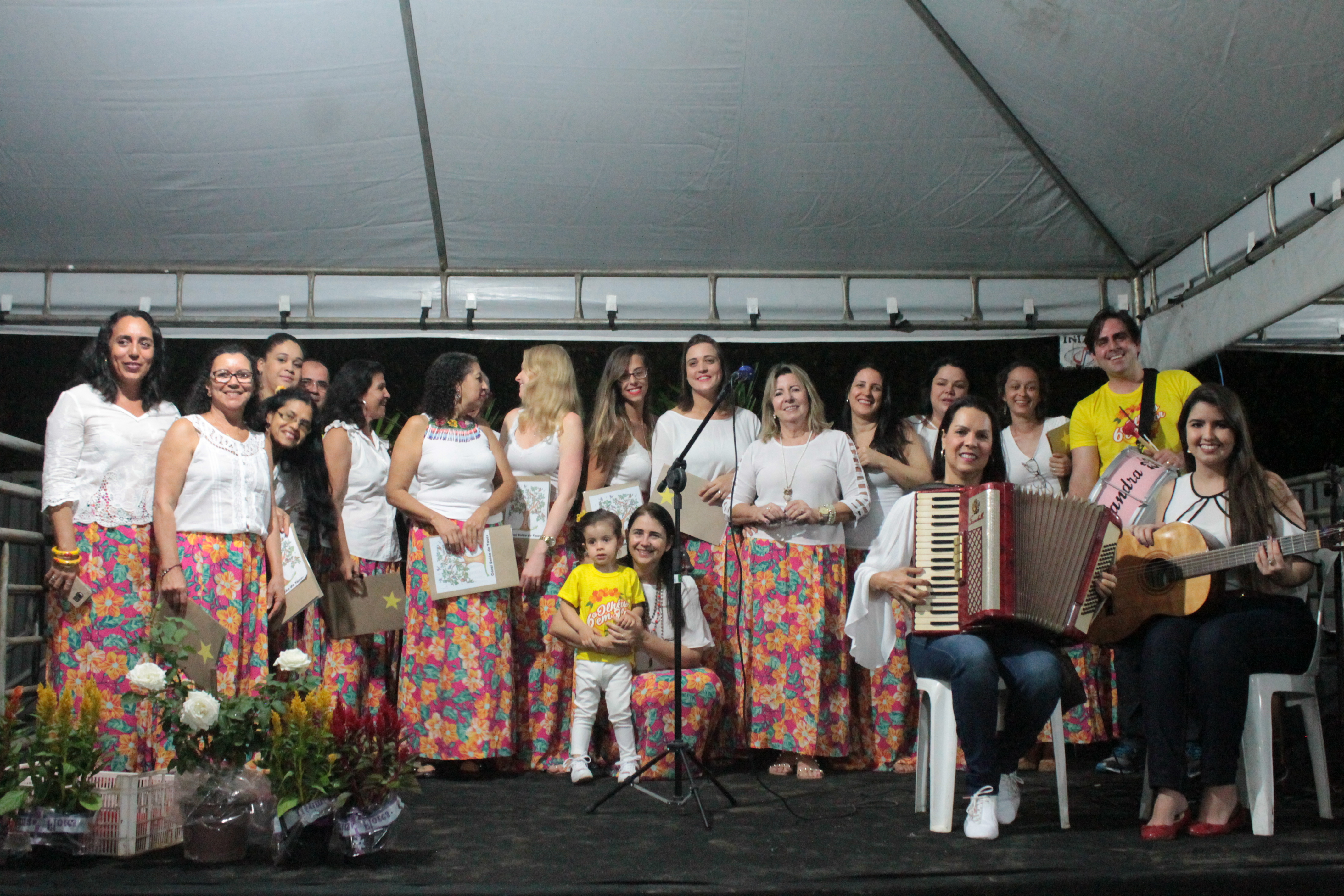 Organizadores do Ilhéus em Flor estimam negociar 40 mil plantas em exposição na AV. Soares Lopes – Secom (2)